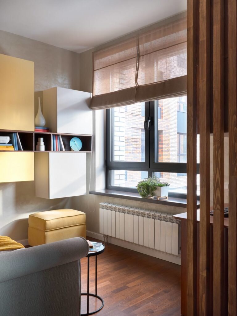 На 36 кв.м. - спальня, кухня, гостиная, гардеробная и красочный уютный интерьер