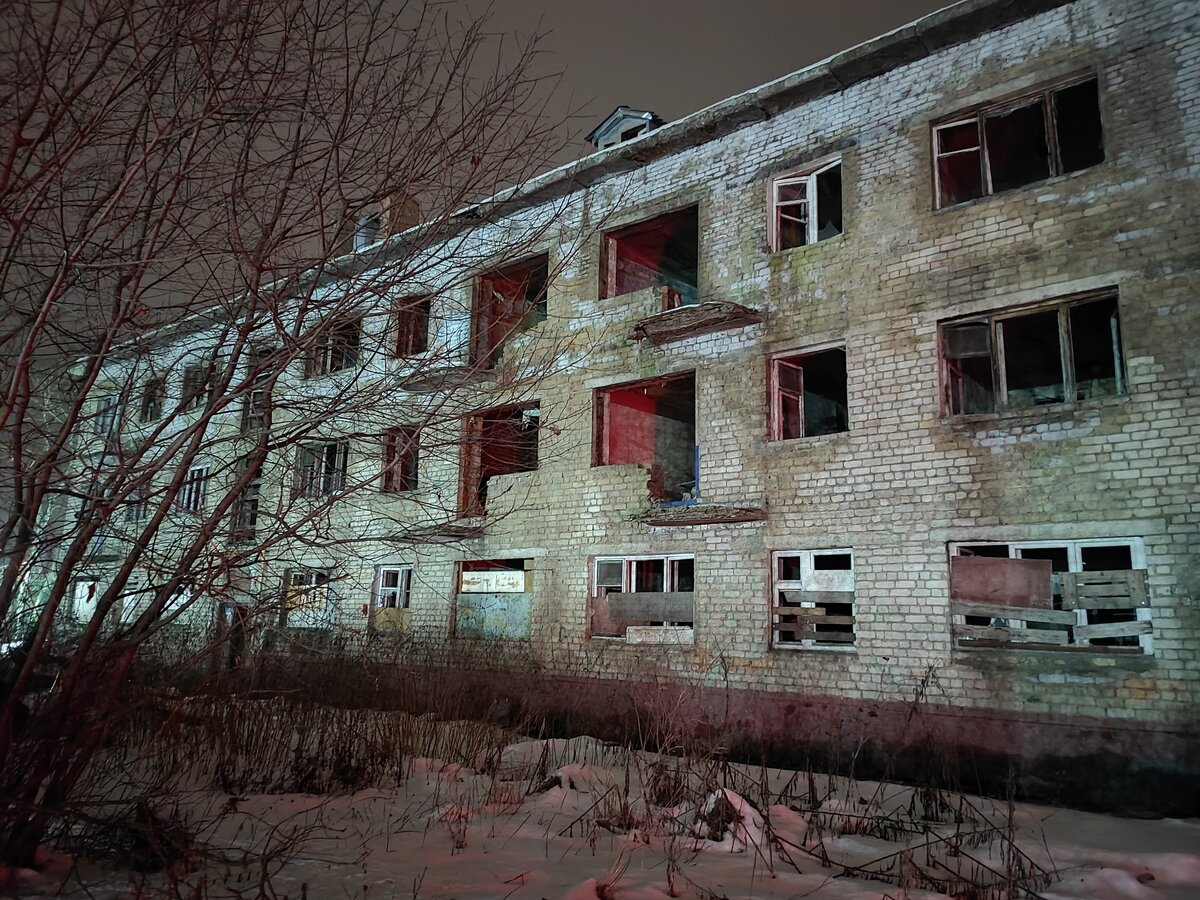 Заброшенный дом. Фото автора.