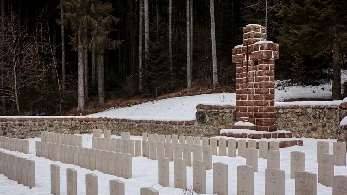 Родительские дня для поминовения усопших предков, близких, христиан. Фото: www.piqsels.com