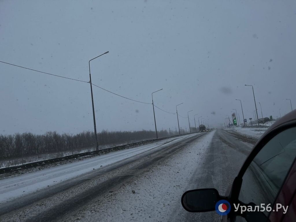 дорога орск оренбург. снежный колейность на дорогах. трасса м5. трасса оренбург орск сейчас. трасса орск медногорск веб камера.