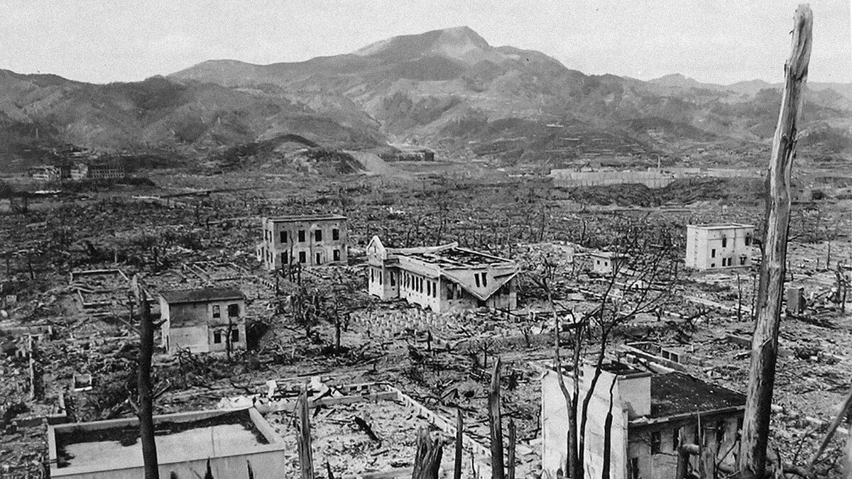 Города японии 1945. Города японии 1945. Хиросима и нагасаки атомная бомбардировка. 1945 г. Хиросима и нагасаки 1945 года.
