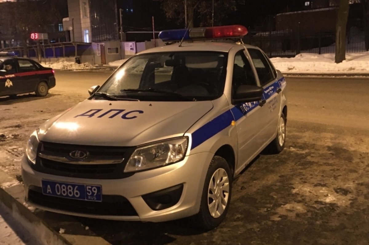    Двойной удар: в Сыктывкаре пьяный водитель врезался в машину ДПС