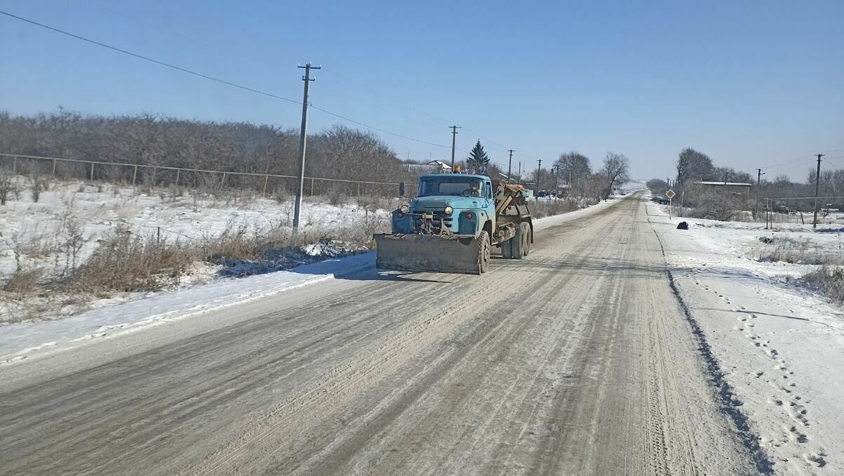     В нескольких территориях Ставропольского края из-за неблагоприятной погоды произошли перебои в коммунальной отрасли, сообщил губернатор Владимир Владимиров.
