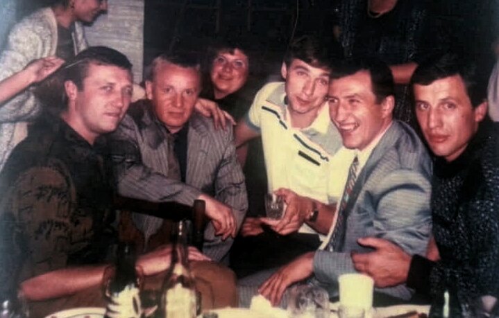 «Уралмашевские» гуляют! Фото https://vk.com.
