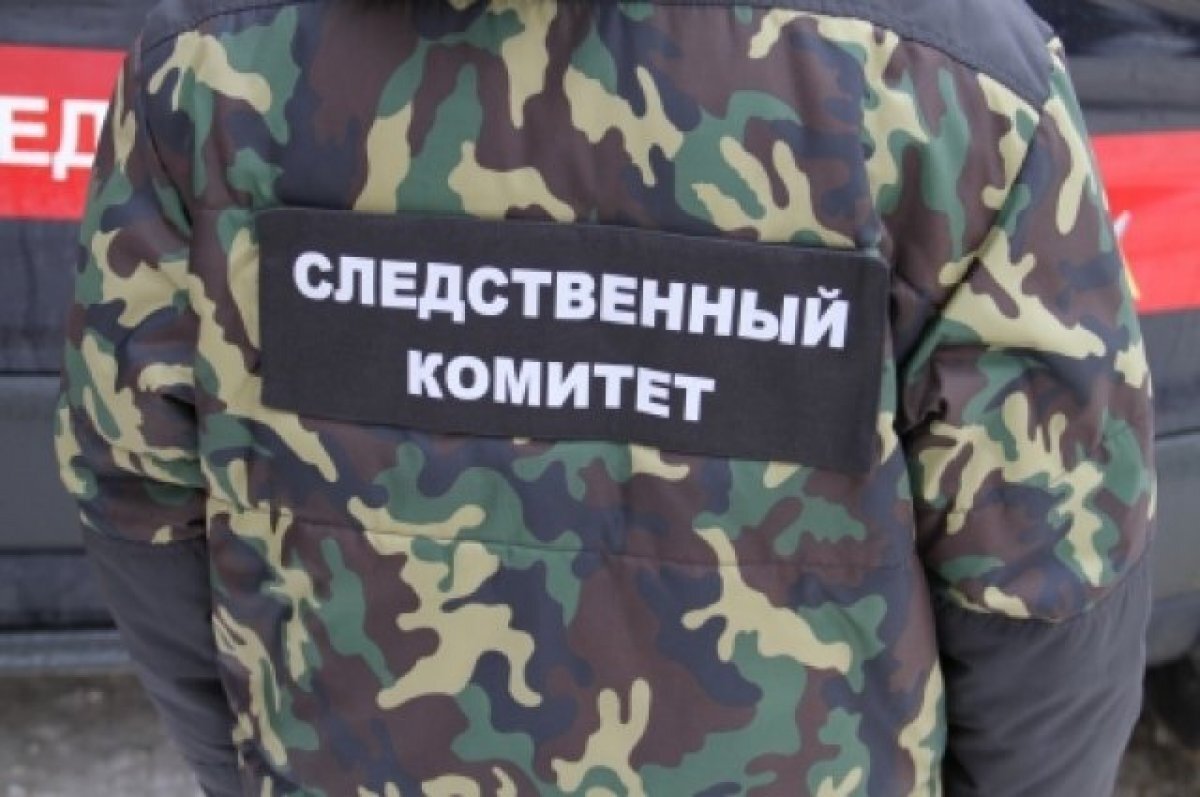    В квартире в Санкт-Петербурге нашли тело 14-летнего школьника