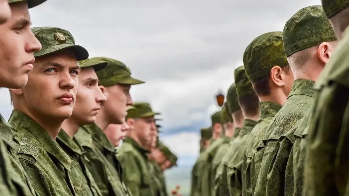 настоящее время военный комиссариат разбирается с новыми требованиями для призывников. Фото: Минобороны РФ