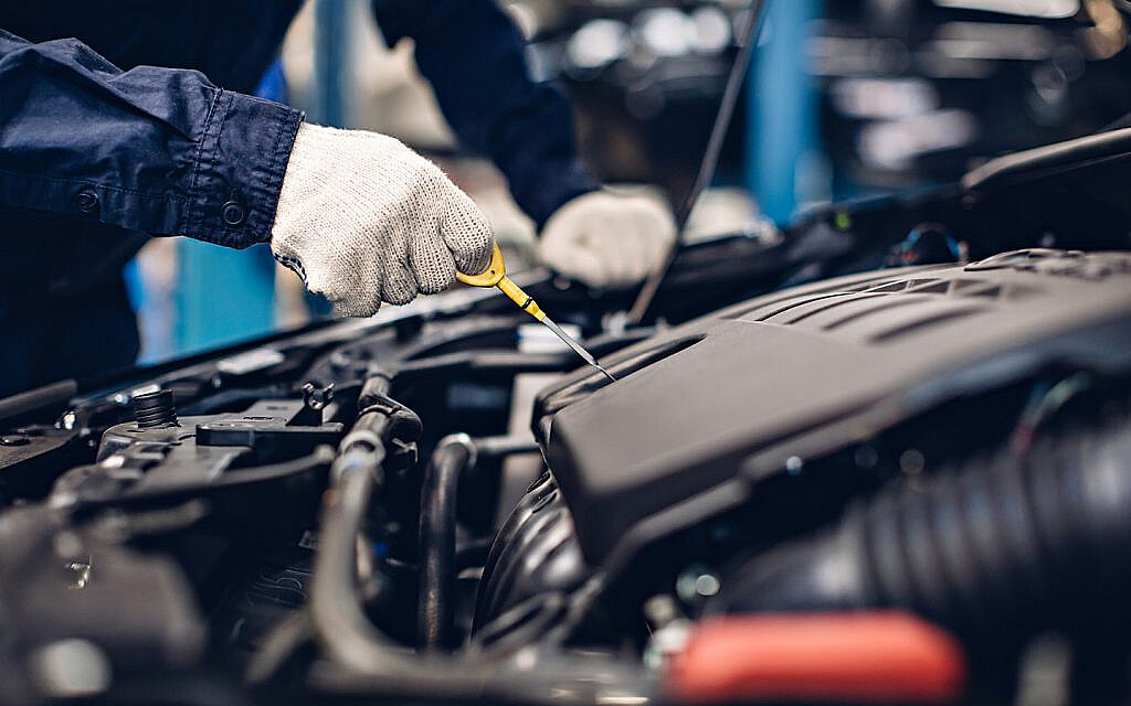 Несвоевременная замена автомобильного масла может привести к серьезному повреждению вашего автомобиля.