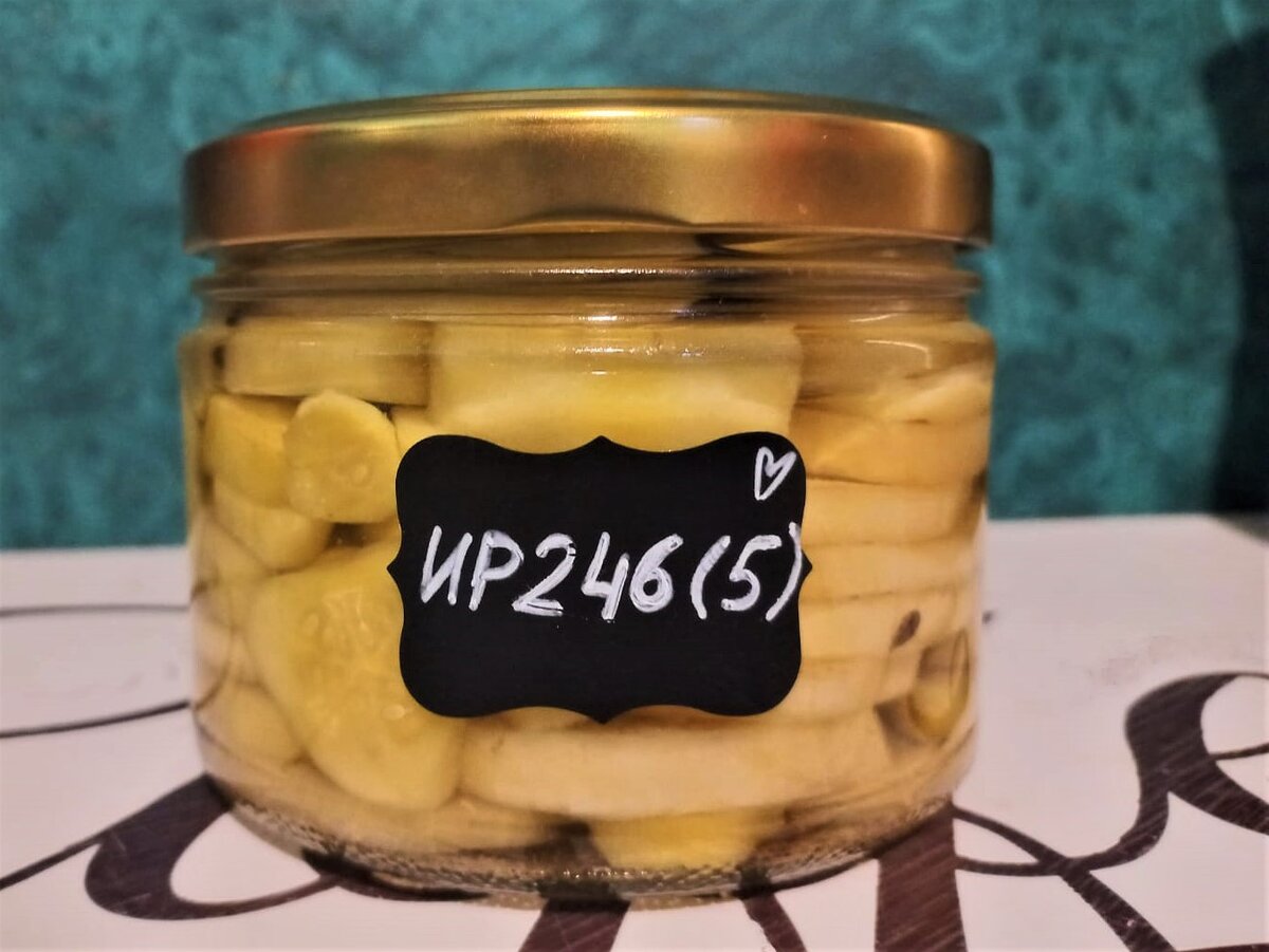 Огурцы маринованные для салатов