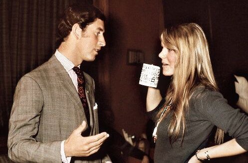 "В этом браке нас всегда было трое, а это, знаете ли, тесновато", - призналась в своём скандальном интервью принцесса Диана. Фото с ресурса games-of-thrones.ru