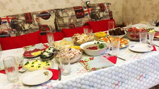 ПРАЗДНИЧНЫЙ Стол на День Рождения. Салаты, Закуски, Мясные блюда  Праздничное Меню, готовим дома