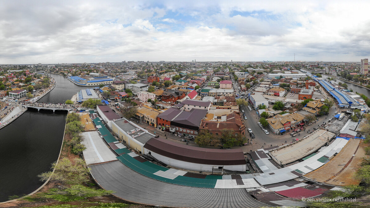 Большие Исады — огромный рынок в Астрахани