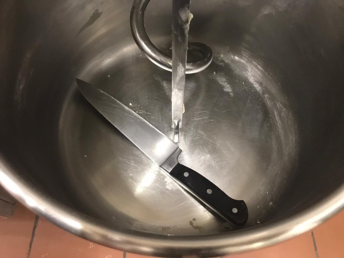 Тот самый тестомесильный аппарат