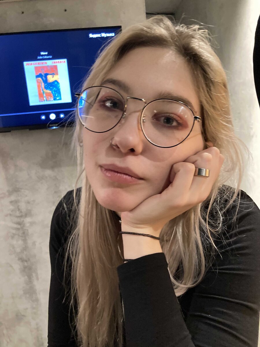 Арина в мой день рождения 21.03.2022