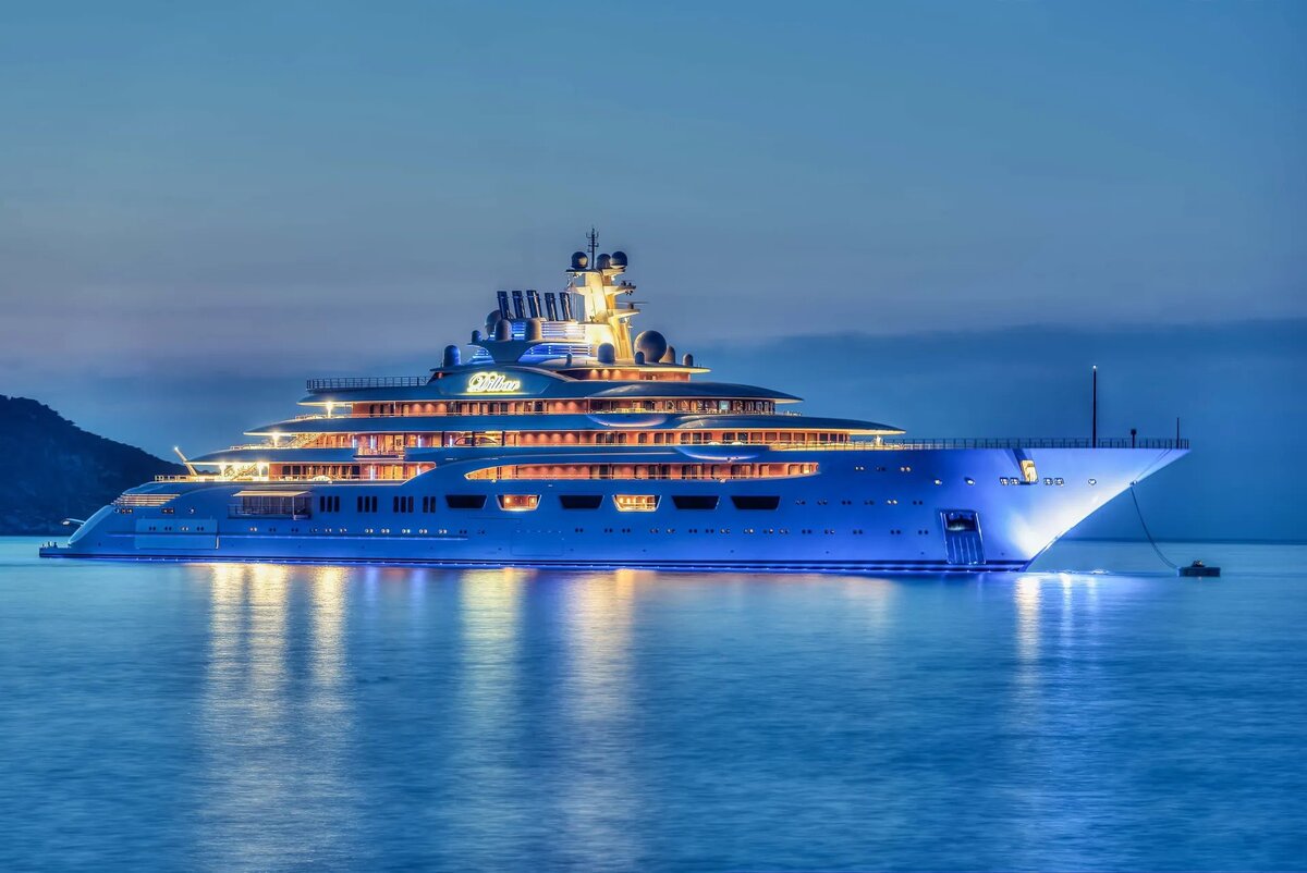 Культовая мегаяхта Dilbar