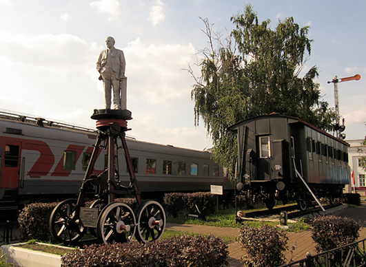 «Передвижной Ленин» в Москве (фото из открытых источников)
