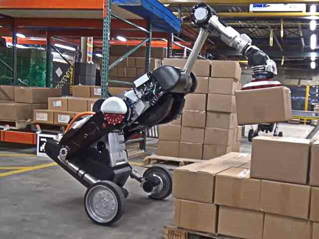 Источник: https://www.breitbart.com/tech/2019/03/30/boston-dynamics-latest-robot-is-a-mechanical-ostrich-that-loads-pallets/