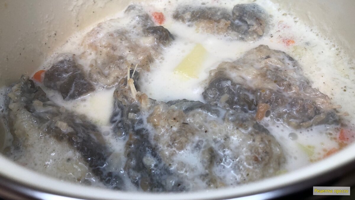 Готовлю зубатку с картошкой в сливочном соусе.