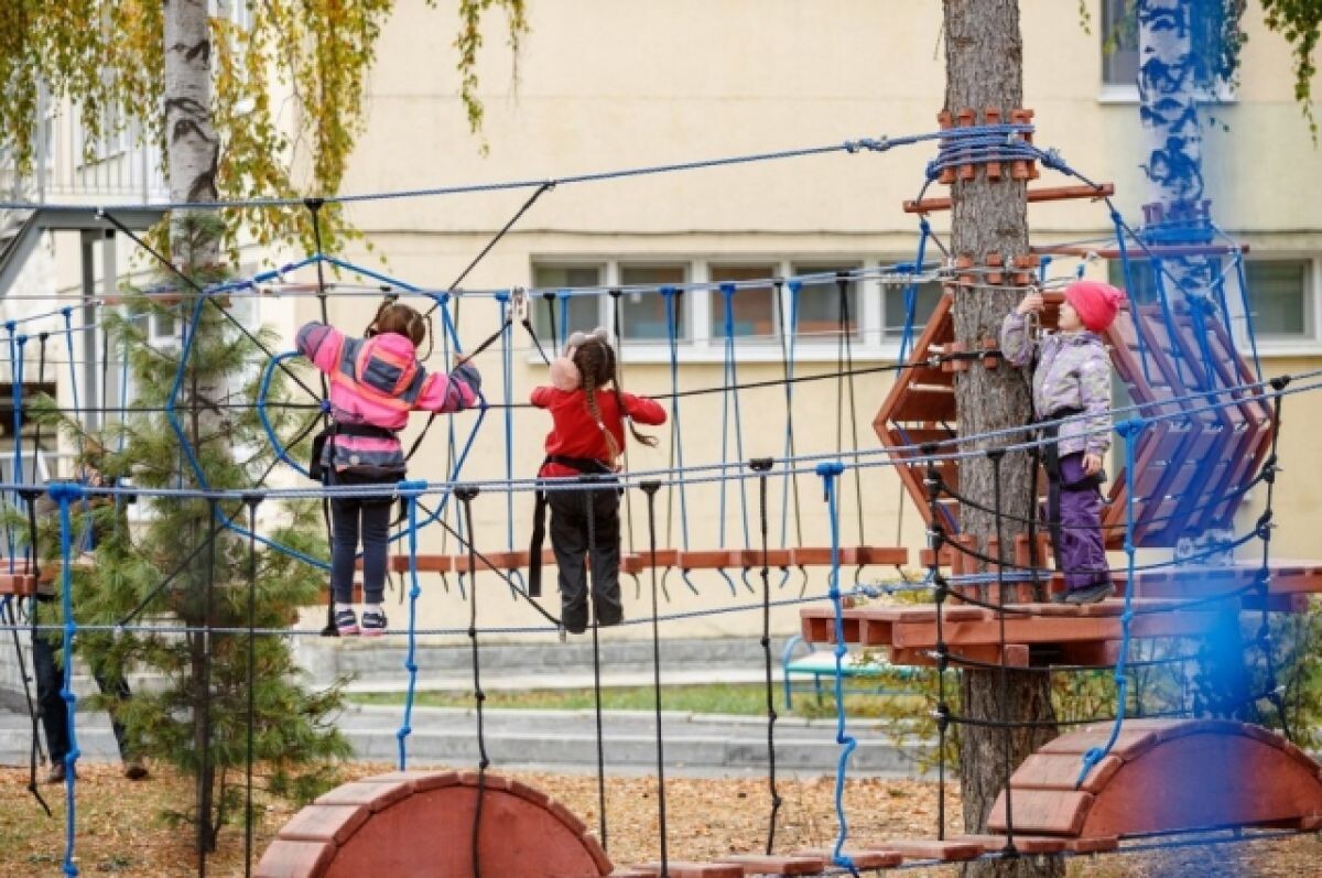    Экстрим-парк и школа ПДД. В Екатеринбурге для детей открыли новые проекты