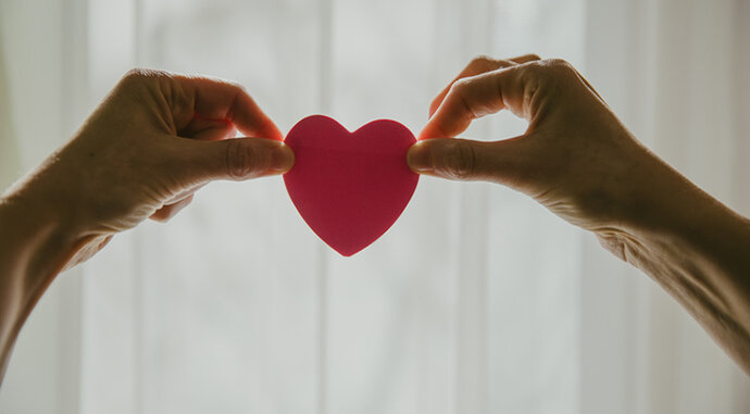 За что гуру любят своих адептов? Истинная ли это любовь? 