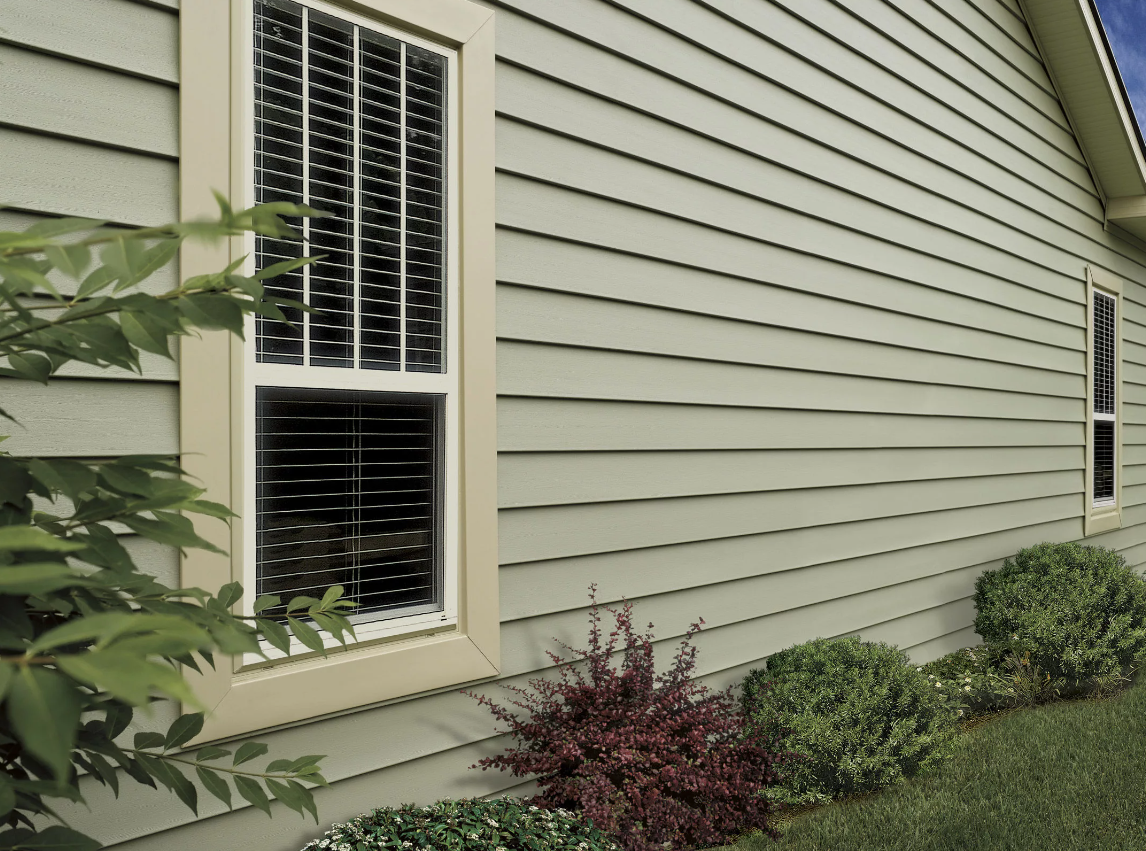 Отделка сайдингом с формой "ёлочка". 