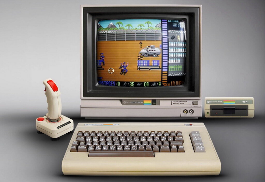 Тот самый commodore 64 домашний компьютер