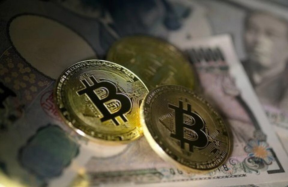     Экономист высказался о возможном росте рухнувшего биткоина  GLOBAL LOOK PRESS