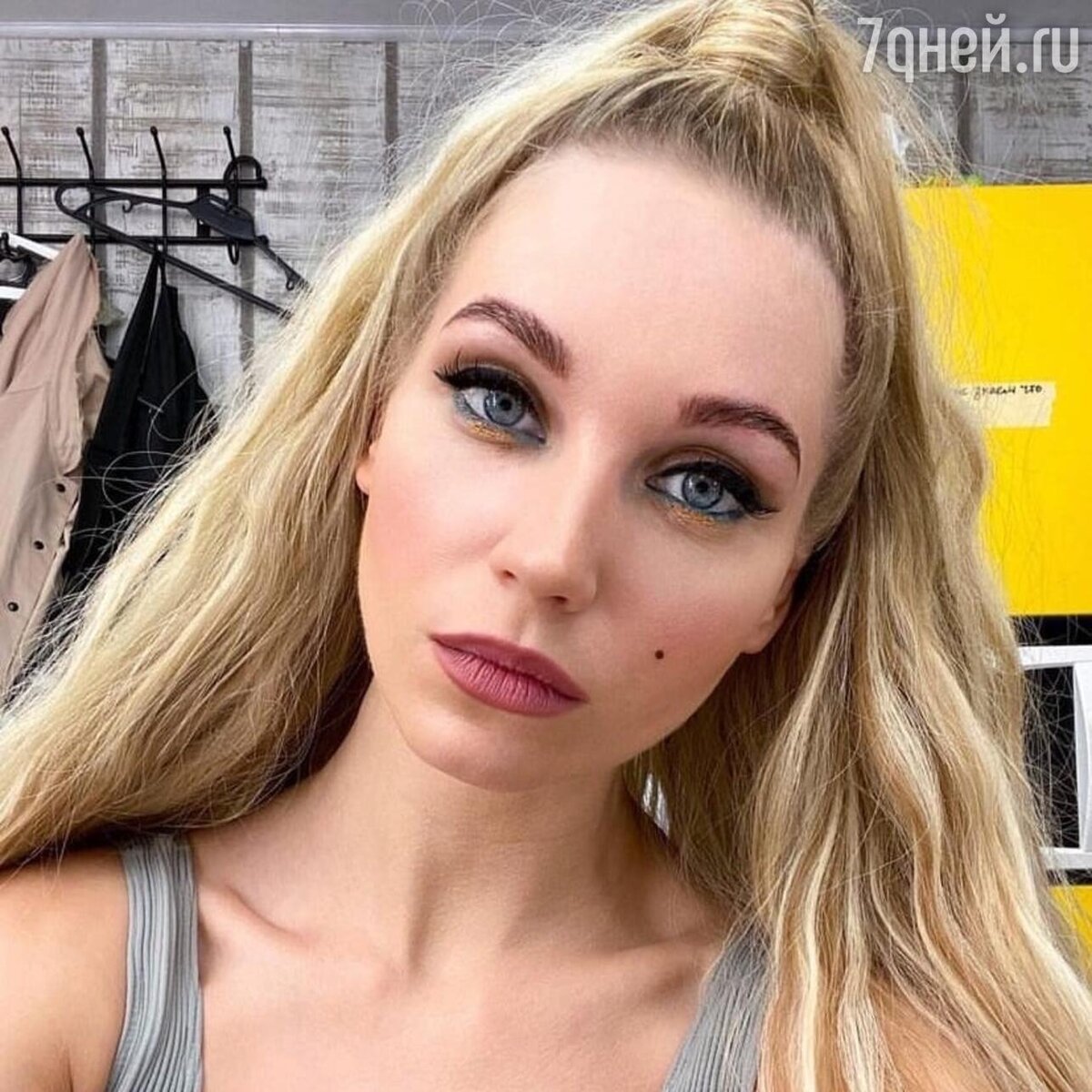     Социальные сети