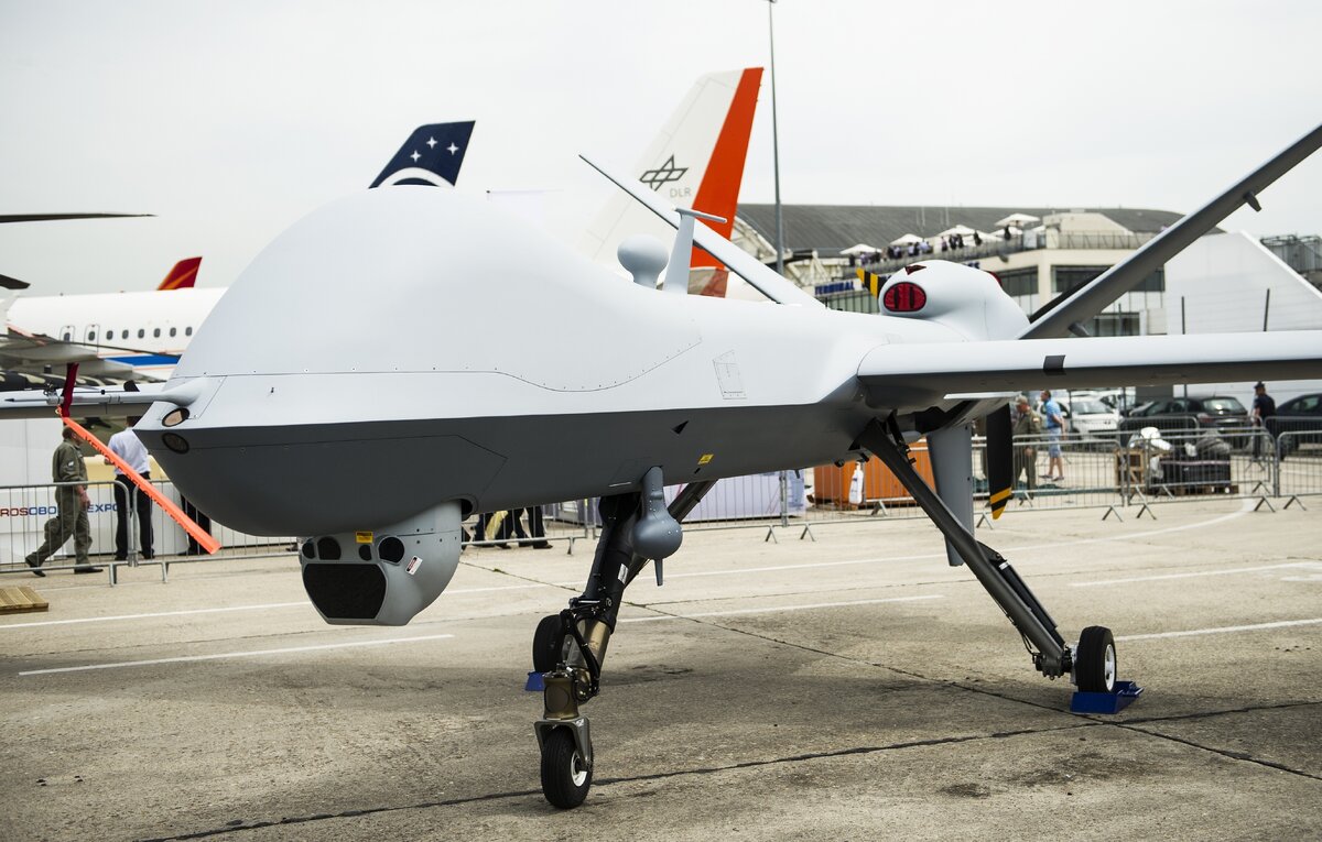    БПЛА MQ-9 Reaper  EPA/ETIENNE LAURENT