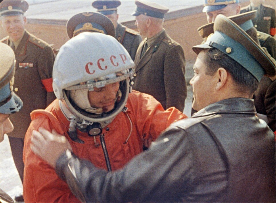     Досье на Юрия Гагарина завели в 1955 году. Фото: репродукция фотохроники ТАСС