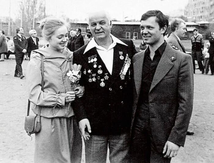 Марина Яковлева , Станислав Ростоцкий, Андрей Ростоцкий. Источник фото: iznat.com