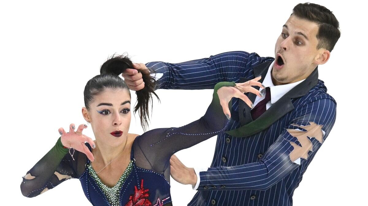    Фигурное катание. Гран-при России. Пары. Короткая программа© РИА Новости / Владимир Астапкович