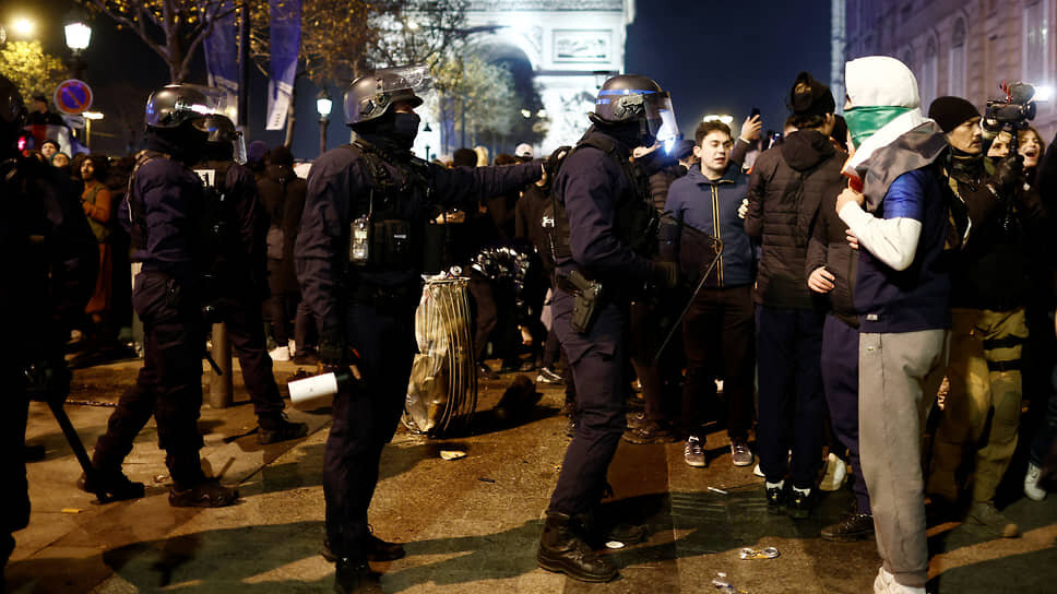 Фото: Benoit Tessier / Reuters📷Беспорядки в Париже