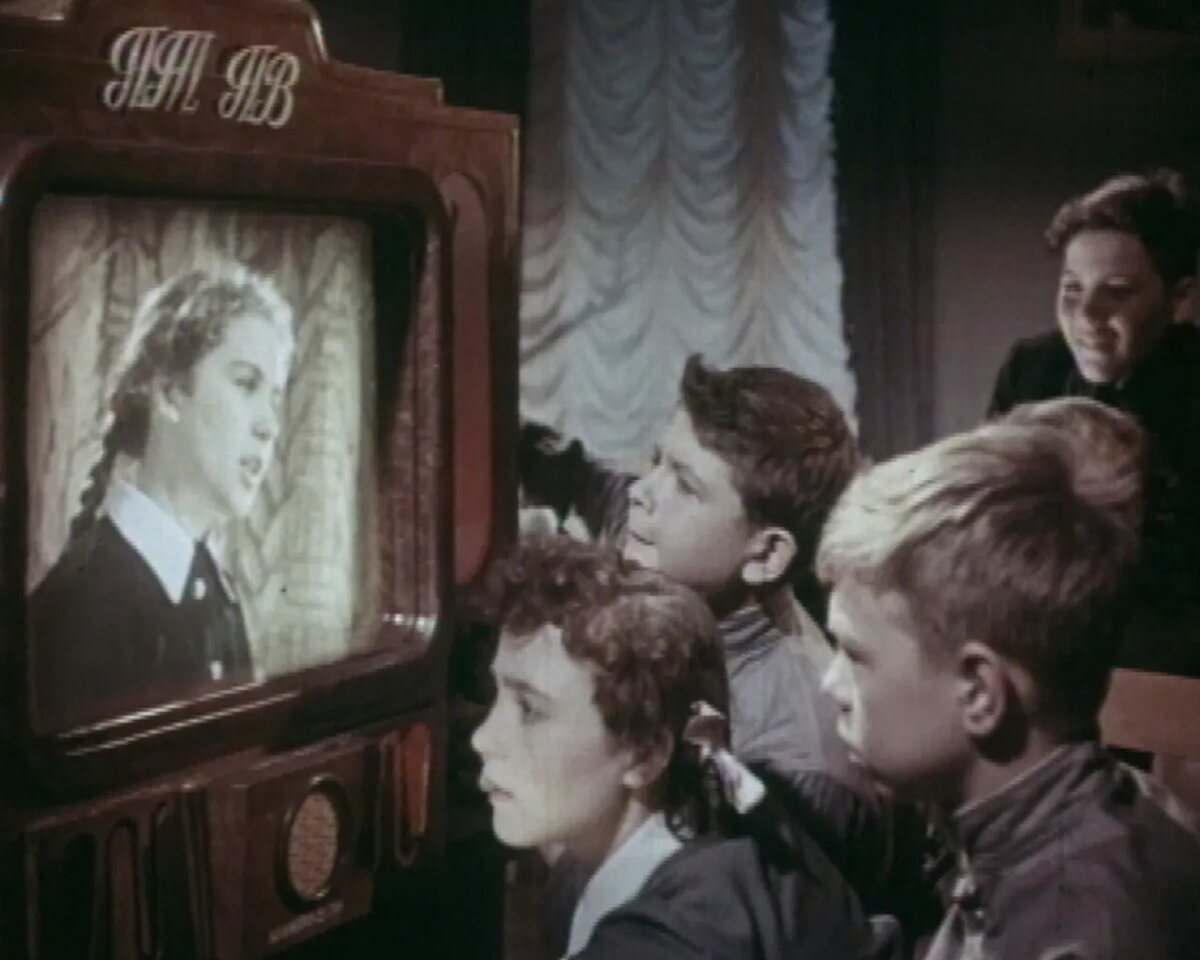 Весенние голоса фильм рязанова. Афиша фильма весенние голоса. Весенние голоса. Весенние голоса. Иоганн штраус-мл.