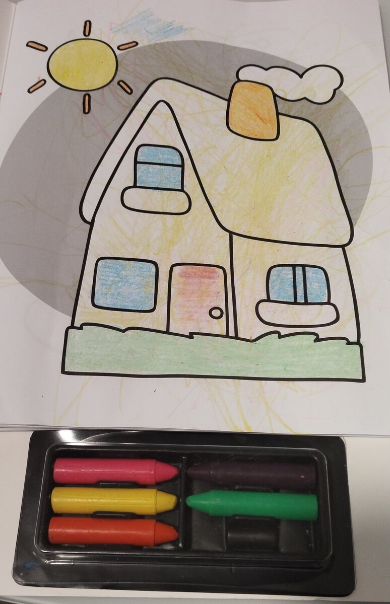 Сын первый раз рисовал