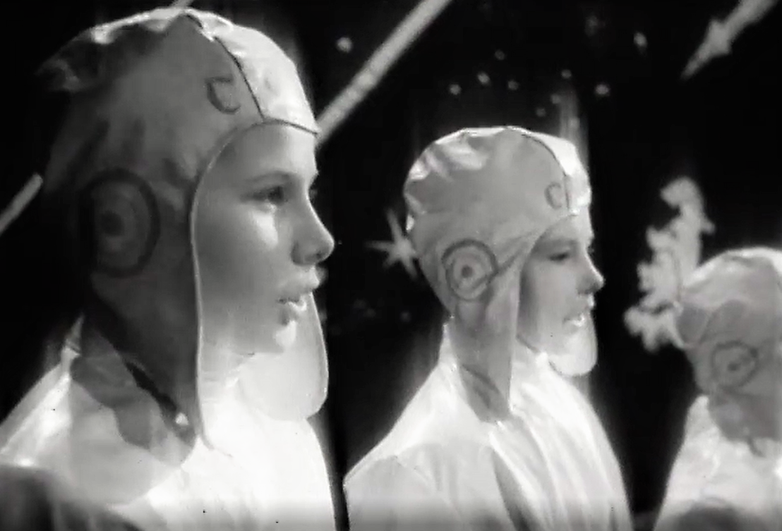 Кадр из программы "Голубой огонек № 42. Новогодний" (1962) 