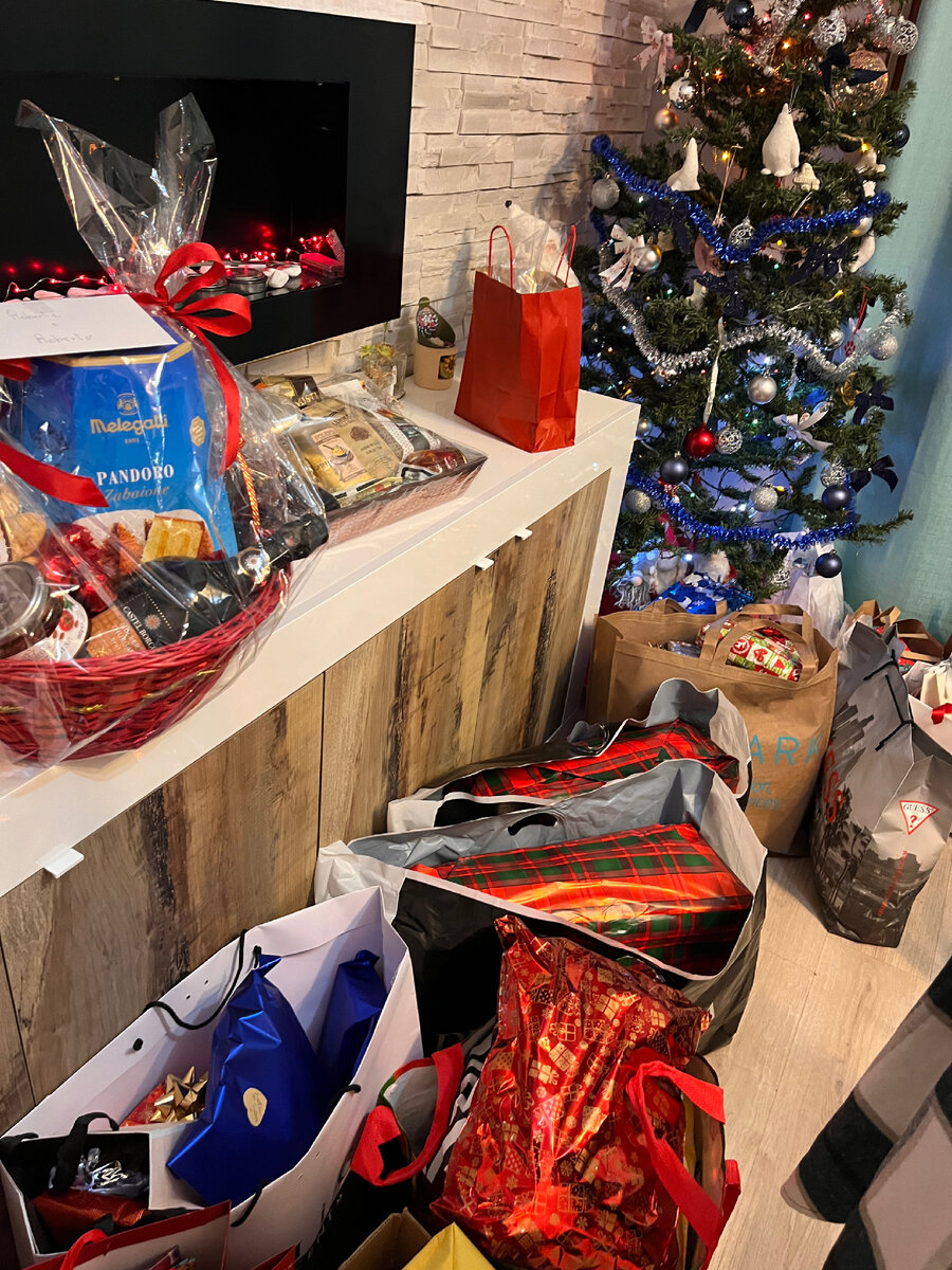  Оказывается, отличий достаточно много, но самый главный принцип итальянского застолья ещё и позволяет не наедаться достаточно много, об этом подробно рассказал мне мой парень.-10