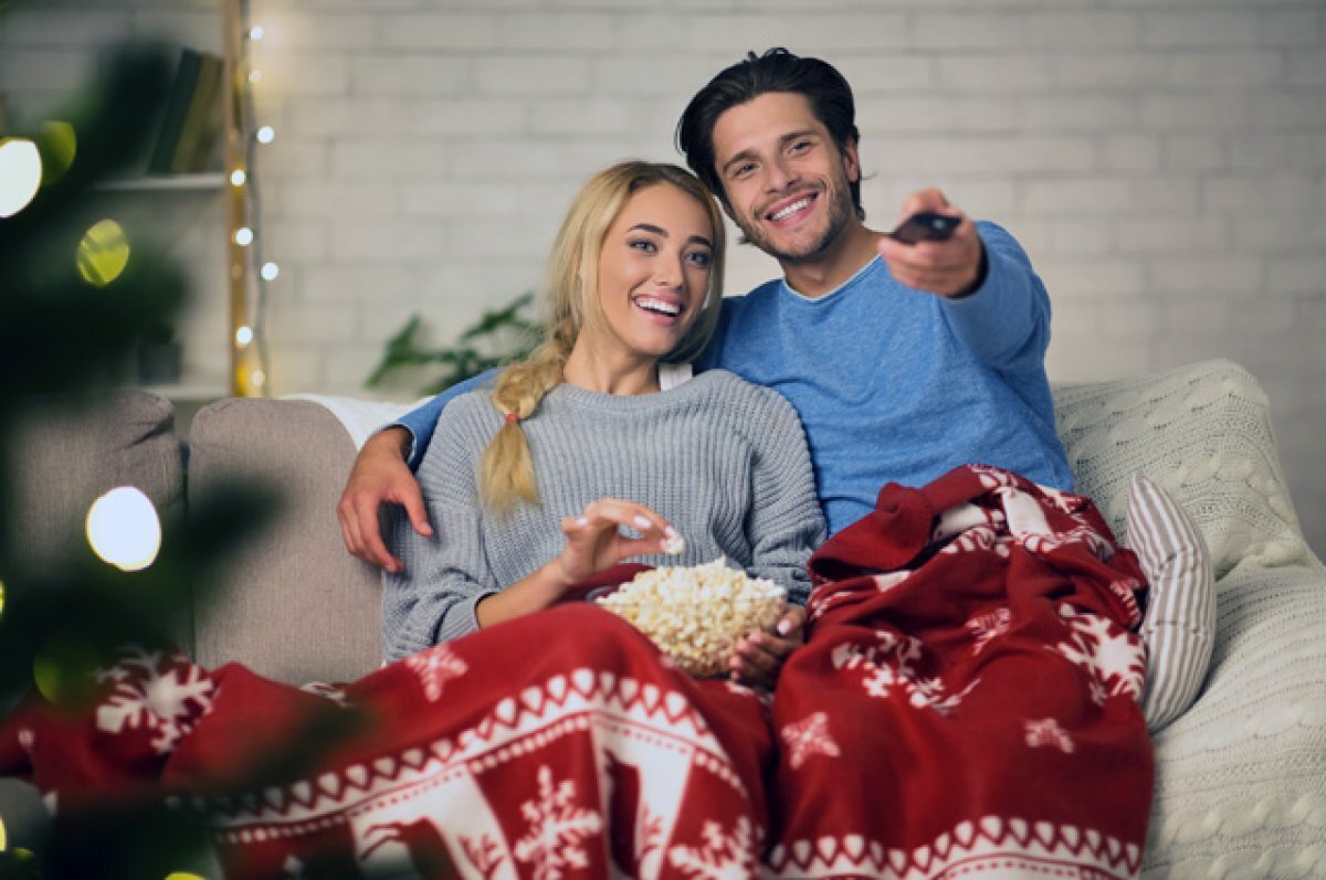    От Шнурова и Боярского до Кузьмича и Данилы Багрова. Суперхиты на РЕН ТВ