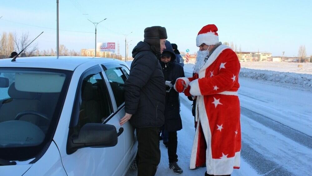     В краевой столице ограничат движение на некоторых улицах на Новый год и сочельник, об этом сообщили в мэрии города