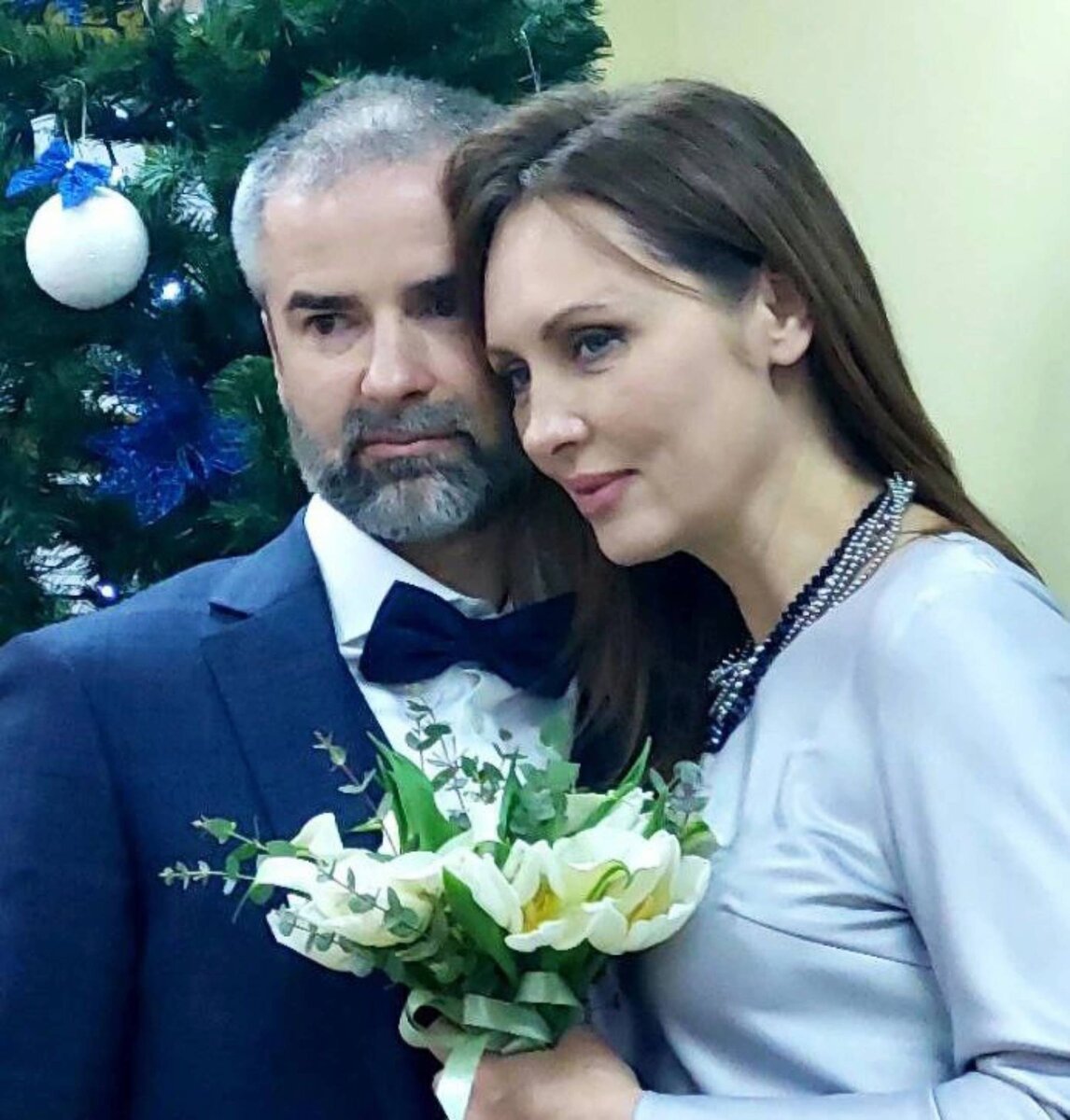 Елена ксенофонтова биография и личная жизнь Елена Ксенофонтова: актриса терпела побои с детства и страдала болезнью без диаг