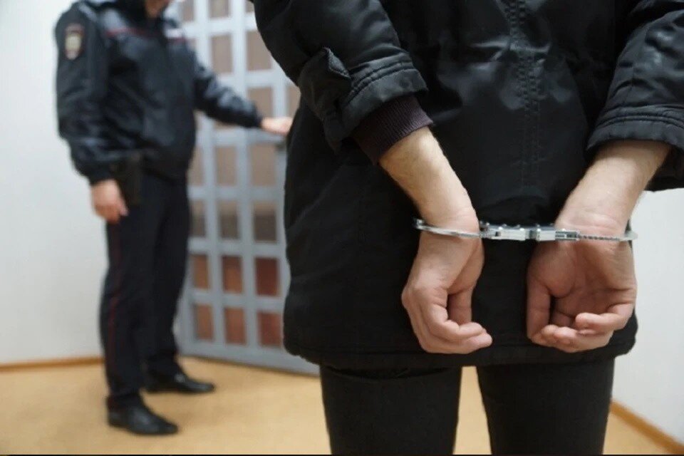     Возбуждено уголовное дело по части 4 статьи 159 УК РФ «Мошенничество» Светлана МАКОВЕЕВА