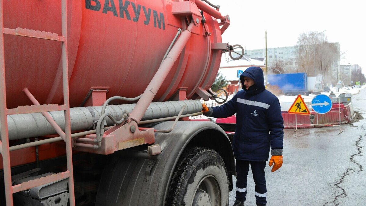     Порядка 3,5 миллиардов рублей потратили в 2022 году на реконструкцию сетей водоснабжения и водоотведения в Тюмени и Тюменском районе. Большая часть денежной суммы, 2,58 миллиарда, была направлена на ремонт городских объектов.
