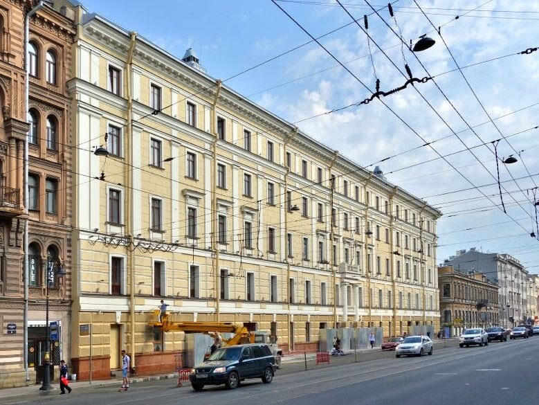 Деловой центр "Преображенский", фасад, Литейный пр., д.26,  фото с сайта: liteyniy26.ru