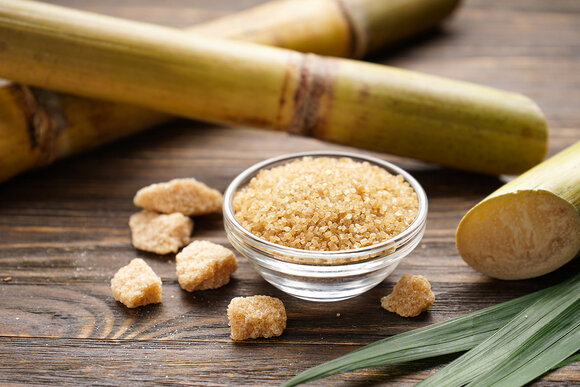     Вопрос недели: чем коричневый сахар отличается от белого