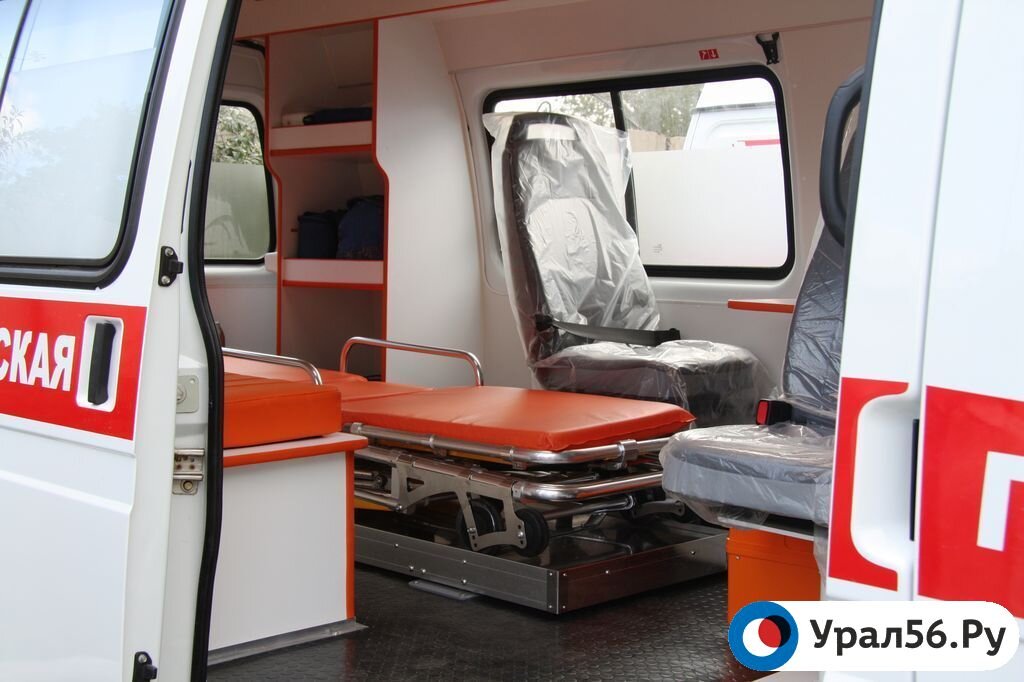    В Оренбурге 14-летняя девочка выжила после падения из окна 7 этажа