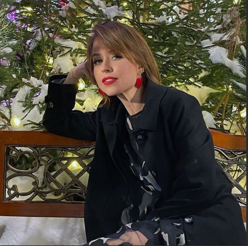 Мирослава Карпович на фото.