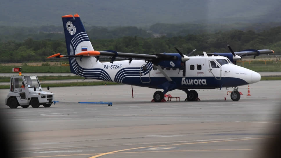 Фото: Виталий Аньков / РИА Новости📷Самолет DHC-6 Twin Otter 400 авиакомпании "Аврора" в Международном аэропорту Владивостока