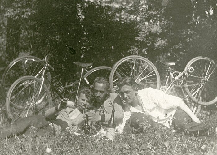 Фото начала 1930-х годов, сделанное в Подмосковье - из коллекции Веломузея Андрея Мятиева, 