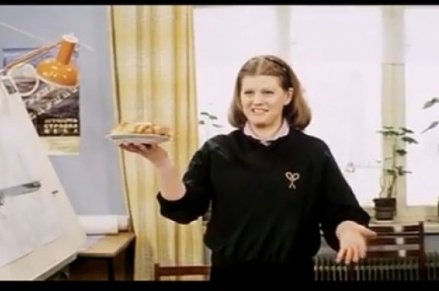 -Сейчас я угощу вас пирогом "Ноктюрн". - А в рецепте он называется "чайный".