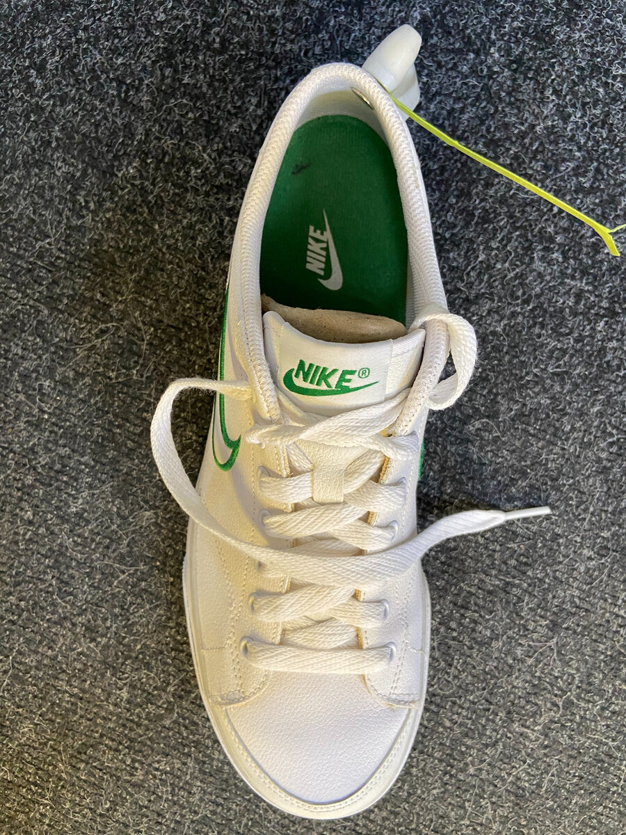 Кеды из кожи Nike размер 40 цена 1000 рублей состояние идеальное