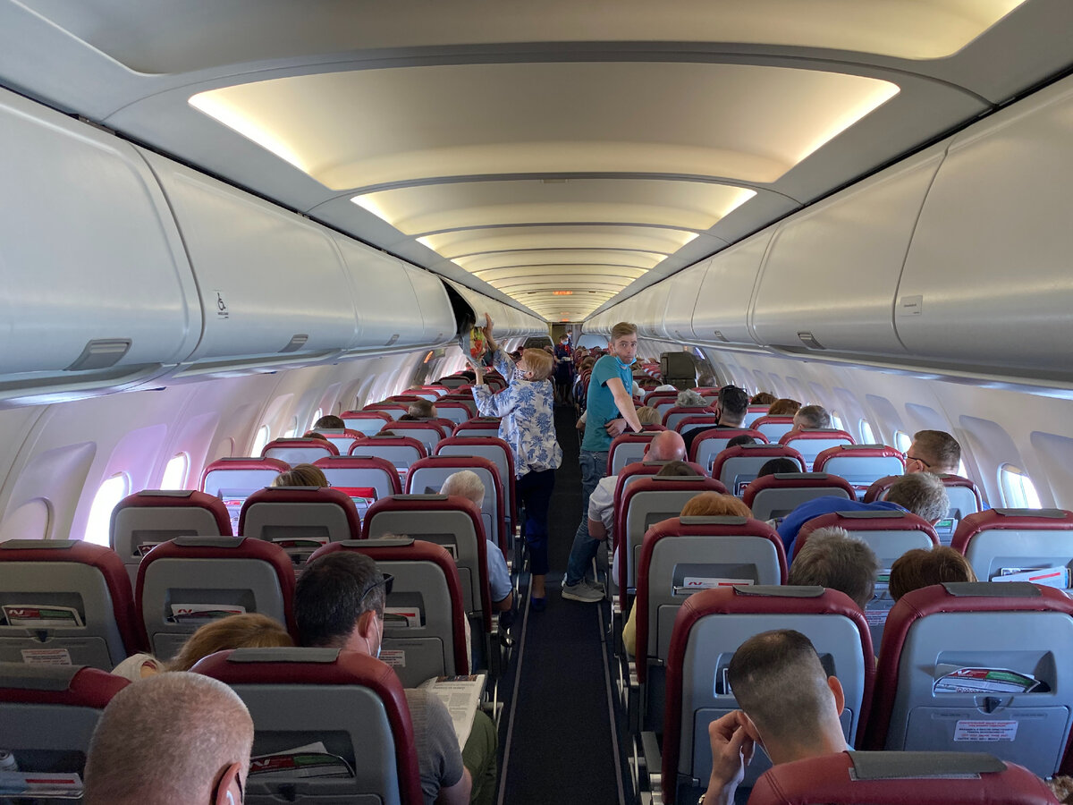 салон самолёта Airbus 321